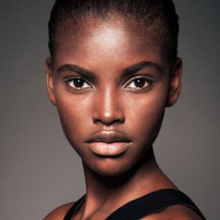 Amilna Estêvão